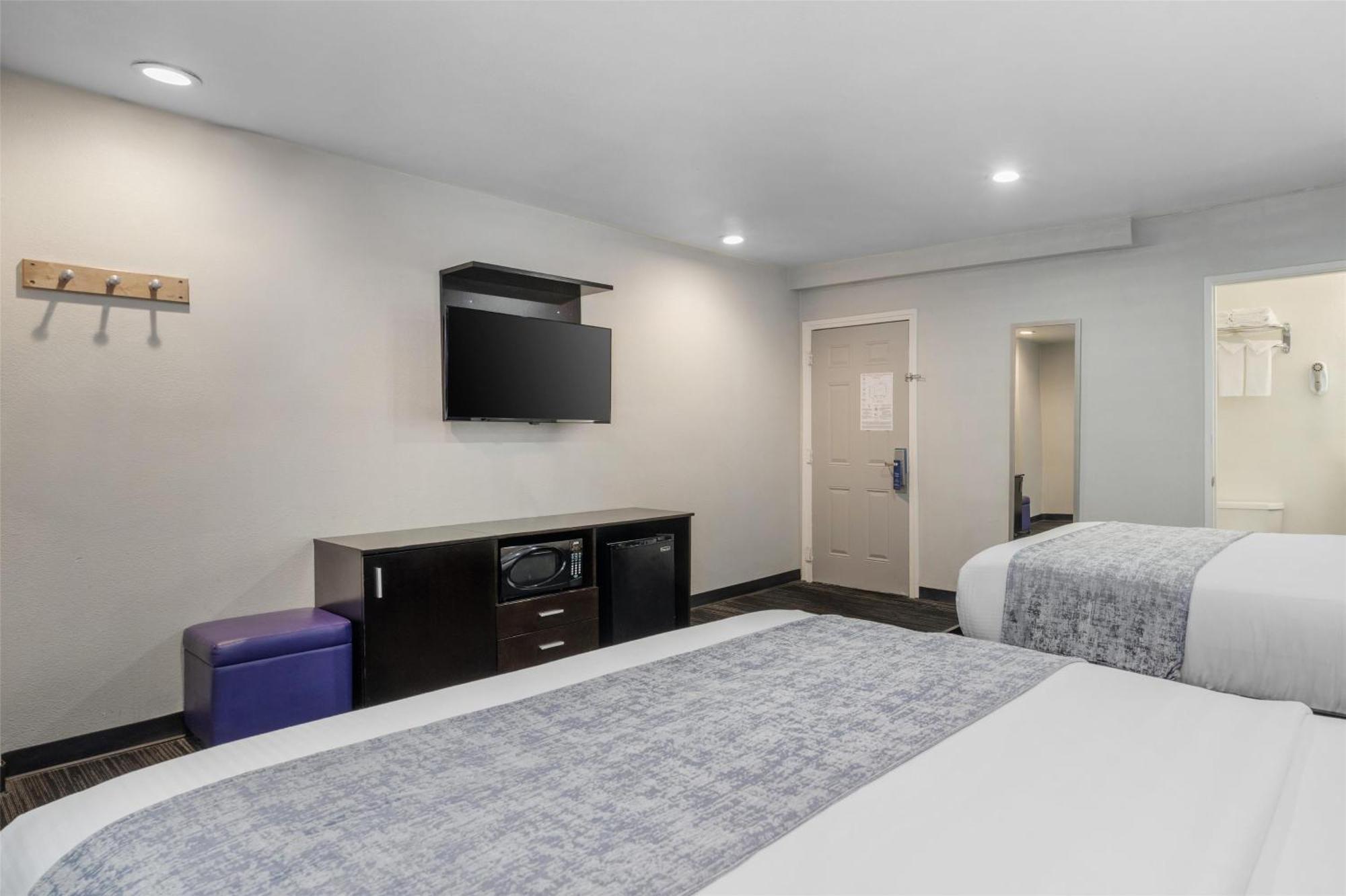 Surestay Hotel By Best Western Beverly Hills West La — Photos 2